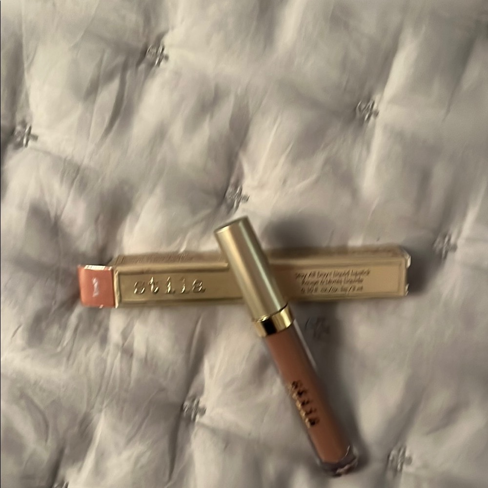 Stila Liquid Lipstick in Biscuit - New In Box! - Picture 7 of 7